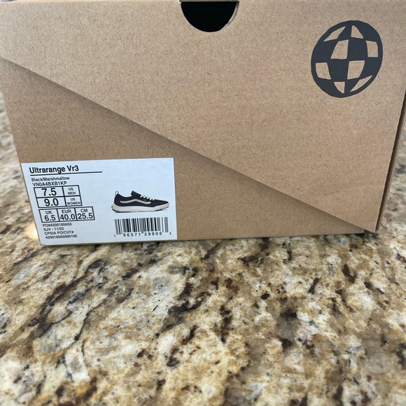 Vans Ultra range - Picture 6 of 6